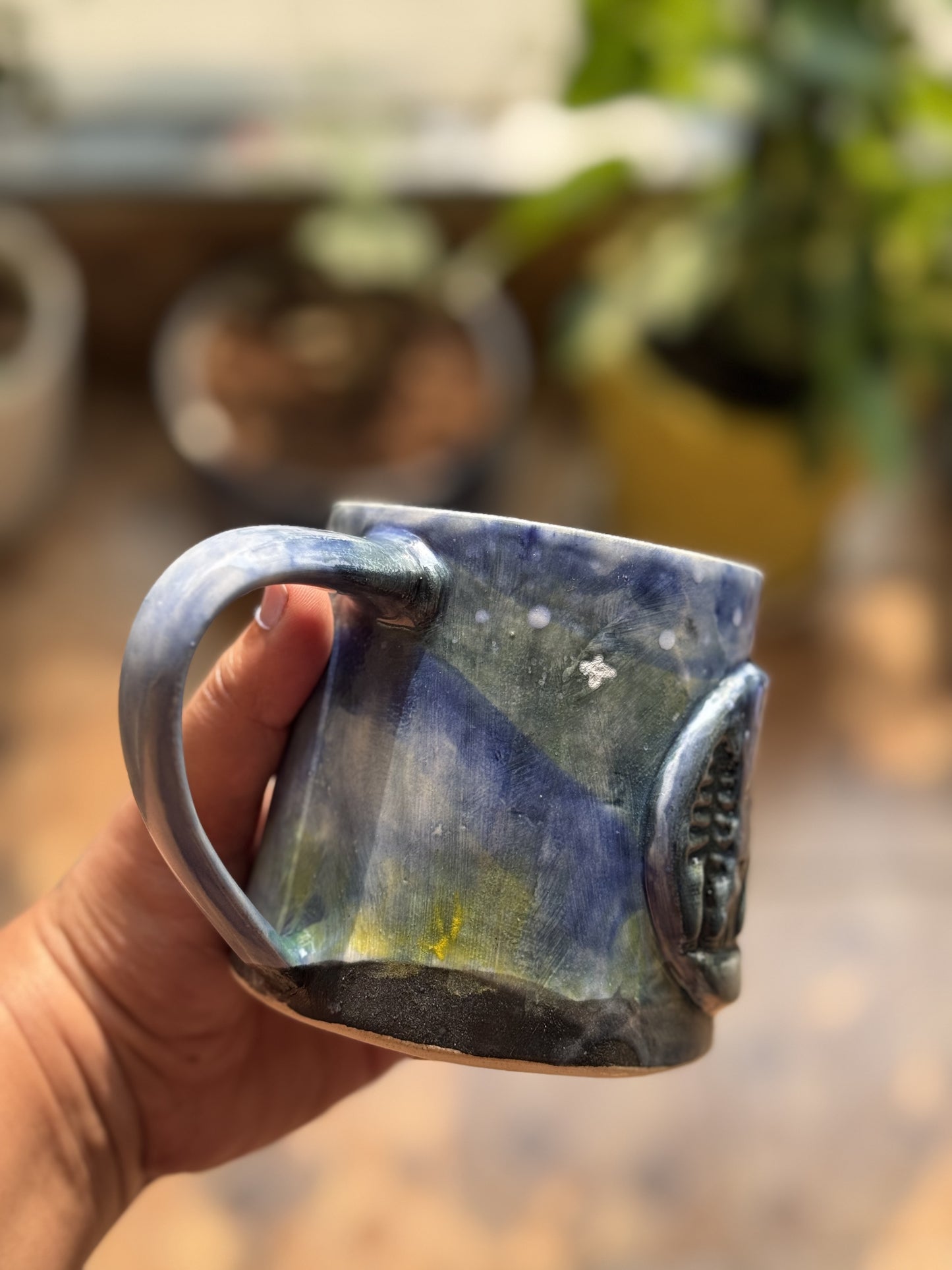 Artisan pottery mug with a contemporary finish – SreeStudio