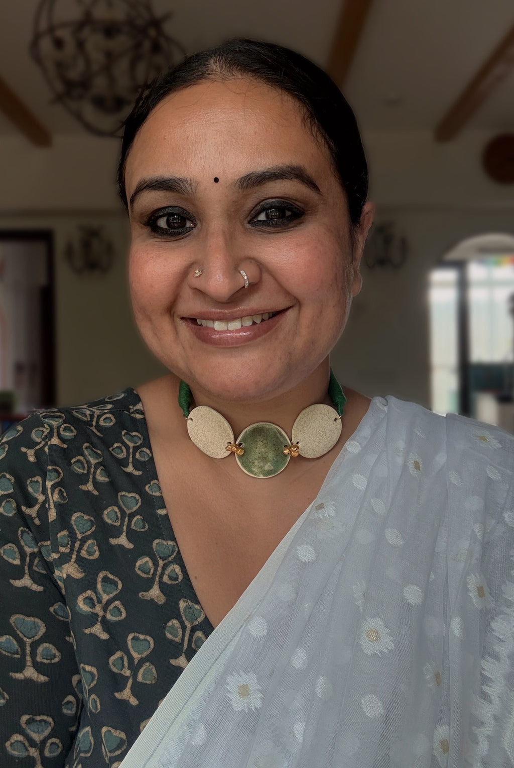 Chandni Vritta Choker