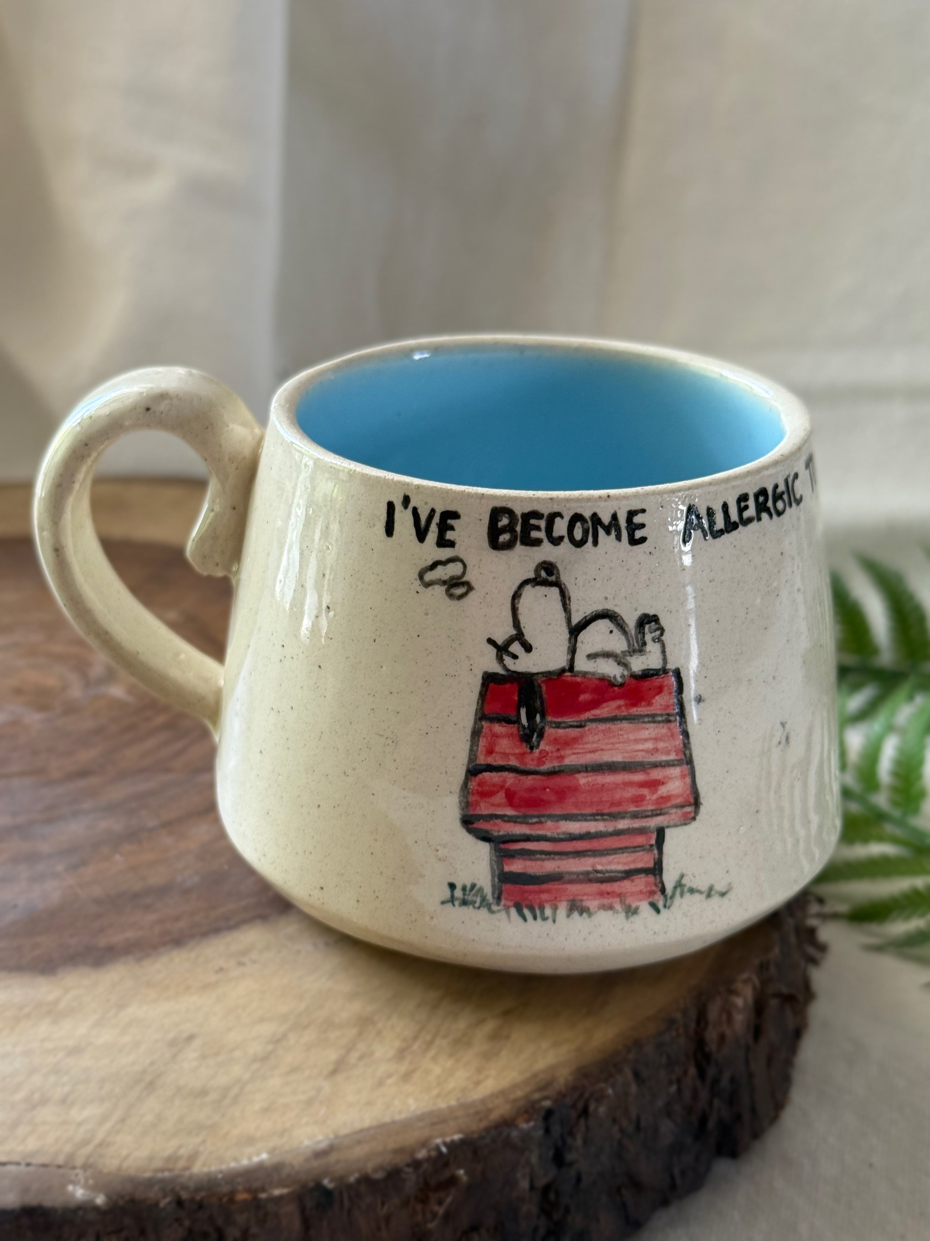 Snoopy Allergic to people Mug