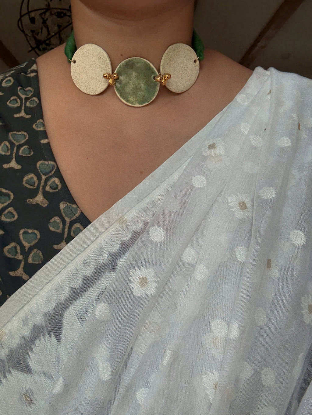 Chandni Vritta Choker