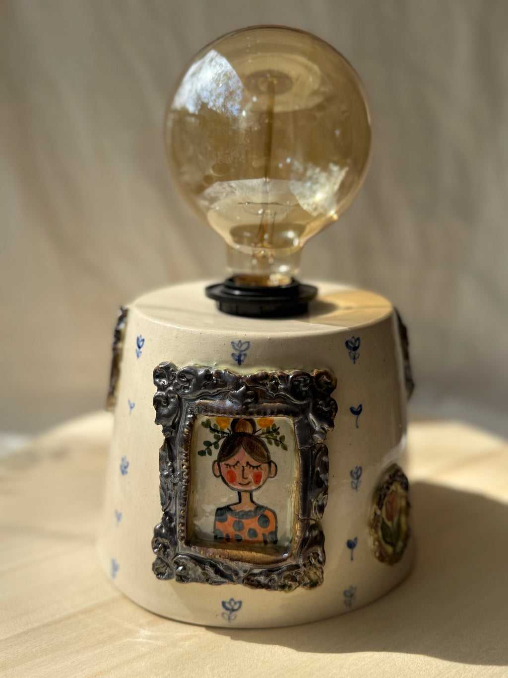 The Storybook Lamp