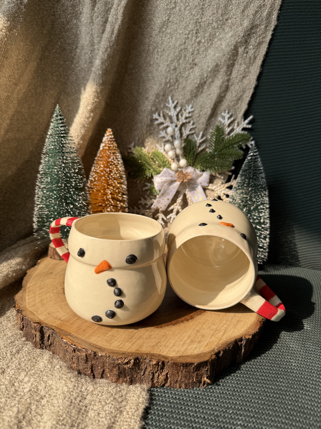 Minimalist pottery mug with a smooth and glossy glaze – SreeStudio
