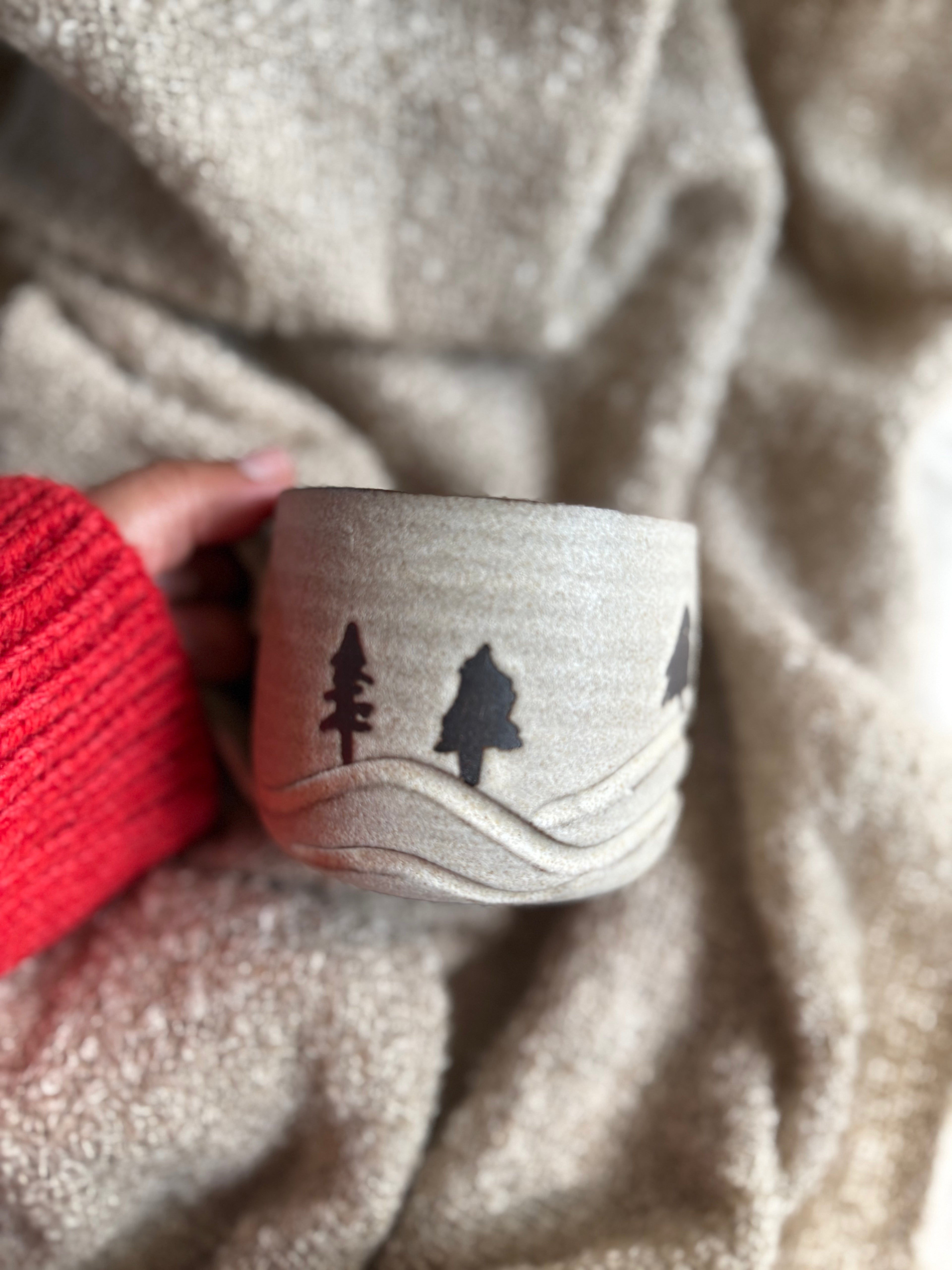 Whispering Snow mug