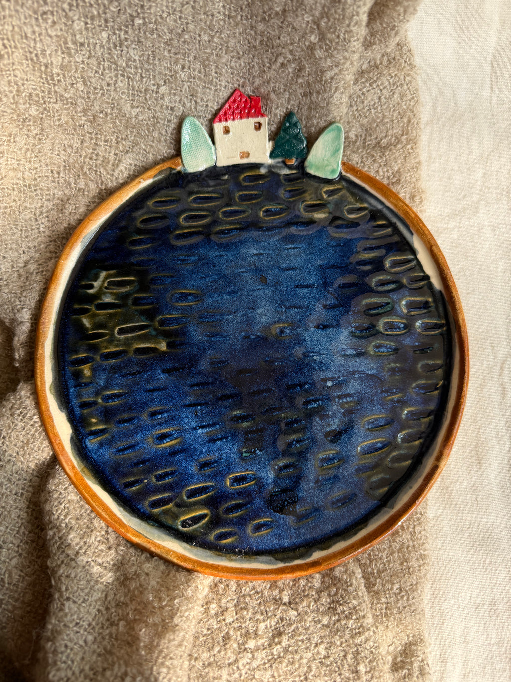 Cottage by the Water Plate