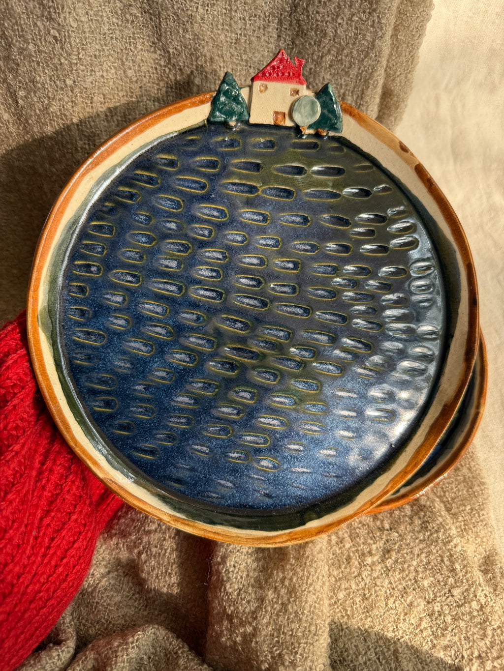 Cottage by the Water Plate