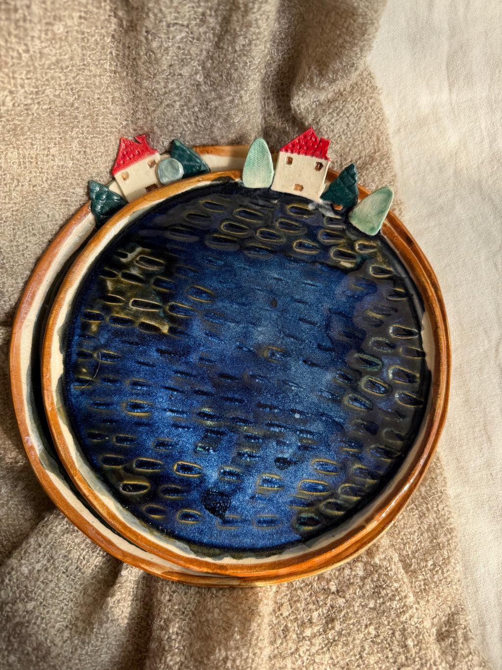 Cottage by the Water Plate