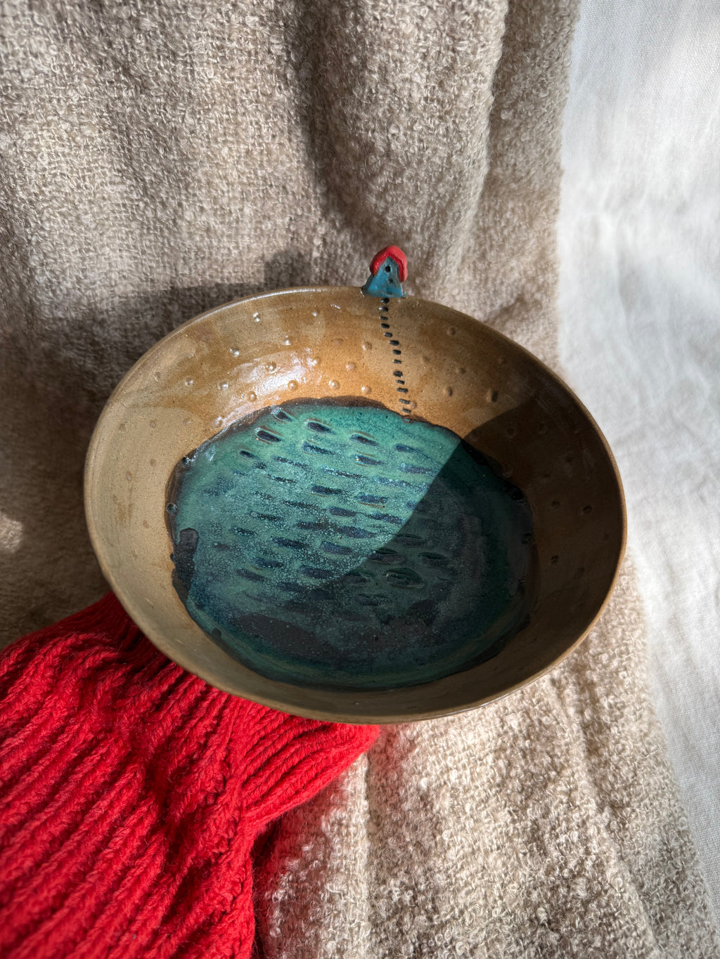 Little House by the Water Bowl