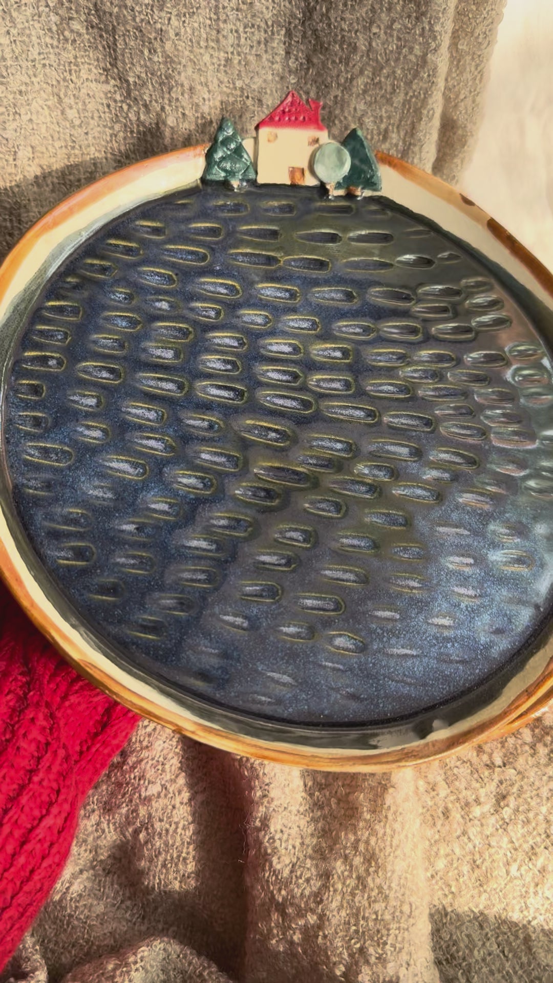 Cottage by the Water Plate